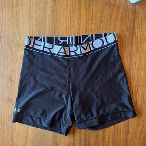 Under Armour Spandex / Compression Shorts Sz M